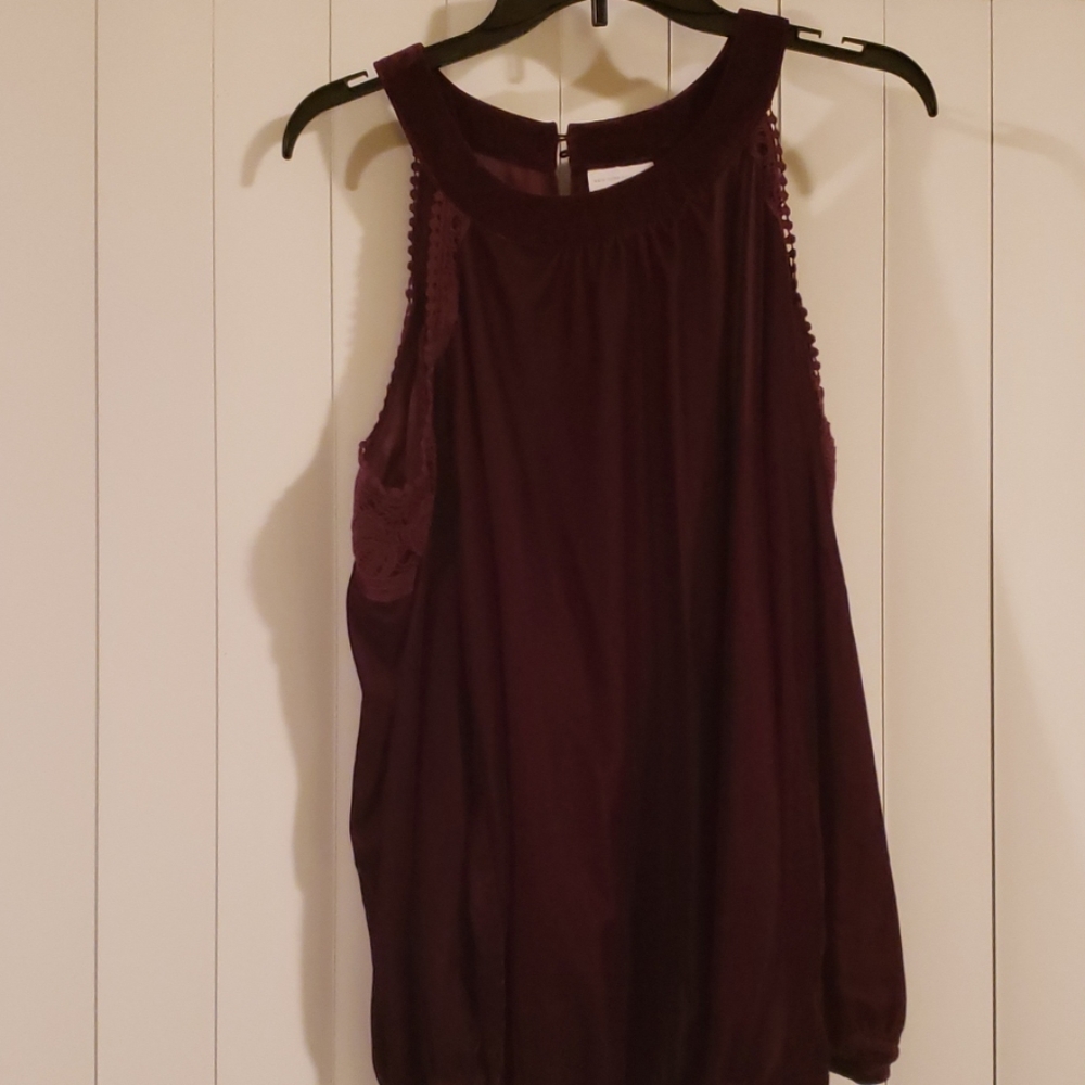 Maroon cold shoulder